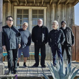 LOS LOBOS