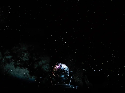 ABOVE – Night Gallery: The Stars of Summer