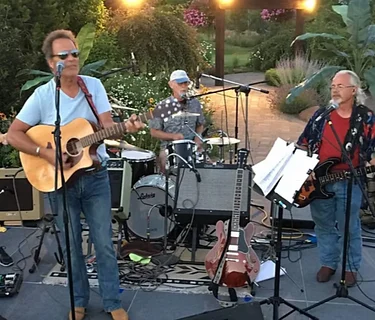 Live at the Vineyard: Mango Stew