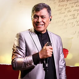 Álvaro Torres