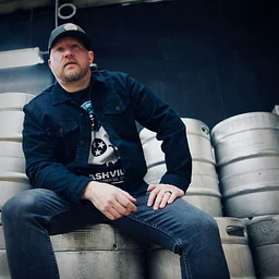 Live Music: Danny Kensy & Barefoot Joe