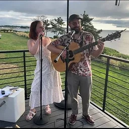 Happy Hour with live music by Love’s Crossing