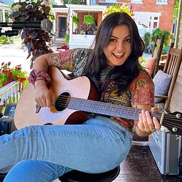 Live Music Saratoga Springs – Natalie Santini at Artisanal Brew Works