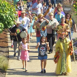 STORYTIME IN THE GARDEN: COSTUME CAPER AND PARADE