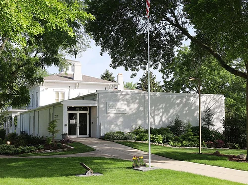 Be the Art! Upcycling Clothing into Wearable Art Workshop