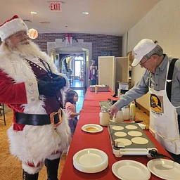 Breakfast With Santa & Gingerbread Workshop