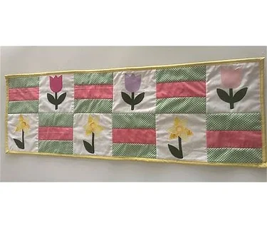 Sew a Felt Tulip Table Topper