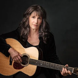 Karla Bonoff