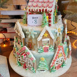 Living Windows & Gingerbread House Contest Voting