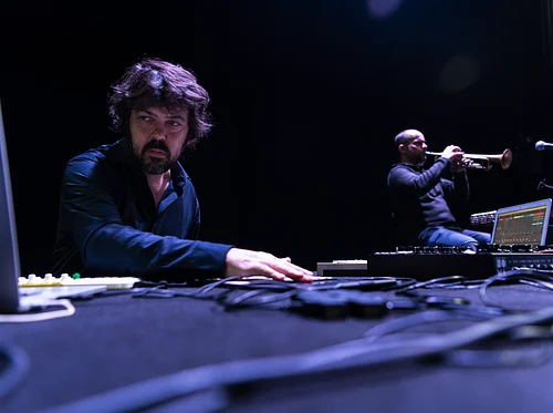 Amir ElSaffar and Lorenzo Bianchi Hoesch present INNER SPACES with ROBERT LEHMANN & TOBY RAMASWAMY