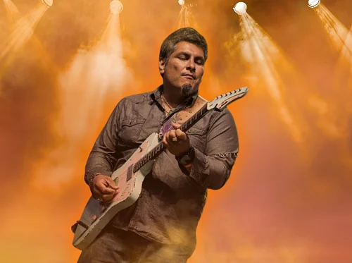 Jonn Del Toro Richardson: Unplugged