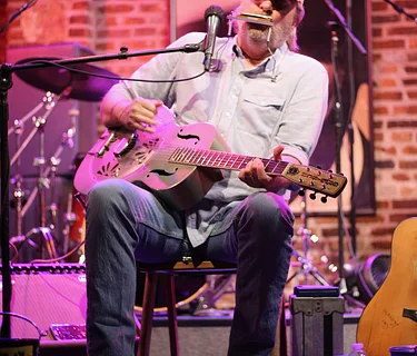 Live Music with John Ford