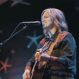 Classic Ladies Of Country | Joyann Parker