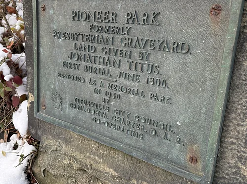 Pioneer Park Cemetery