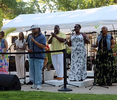 Groov’n in the Garden 2026