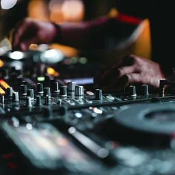 DJ MOE JAZZ