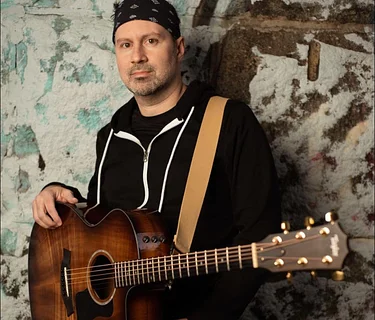 Chris Torrey - Live Music at POPOVERS AT BRICKYARD SQ.