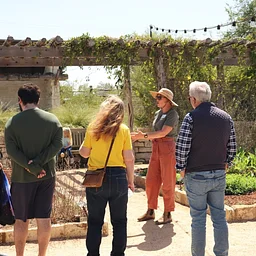 Tour With a Gardener