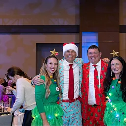 Tinsel & Tidings 2026
