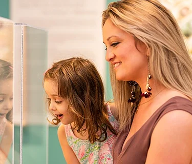 Mother’s Day at the Cahoon Museum