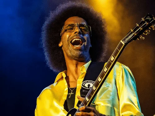 Selwyn Birchwood at the Spire Center (Plymouth)