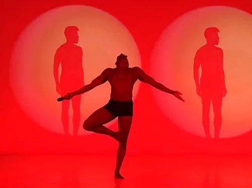 LLOYD KNIGHT: THE DRAMA