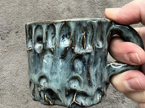 Ceramics & Sip with Cheryl North Coughlan! (May Session)