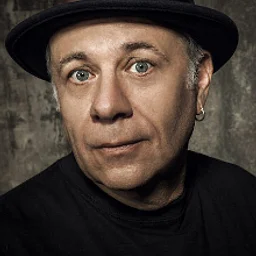 The Neon Room: Eddie Pepitone