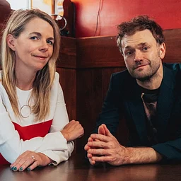 Chris Thile and Aoife O’Donovan – Wassail! An Evening of Carols and Merriment