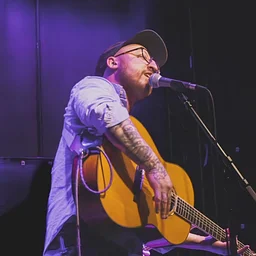 Live Music – Alex Calabrese