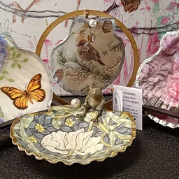 Sip & Shop Holiday Market with Pays Provencal & Island Whimsies