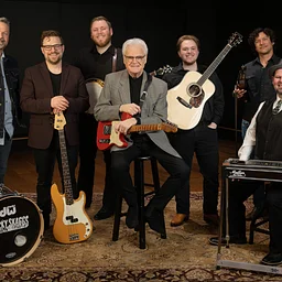 RICKY SKAGGS & KENTUCKY THUNDER