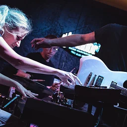 Live Music: Runaway Fire