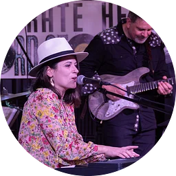 Sarah De Vallière Band & friends