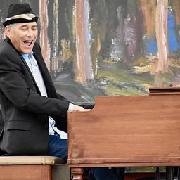 Gregg Karukas Holiday Jazz & More