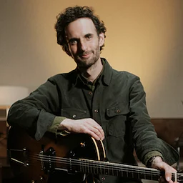 Julian Lage