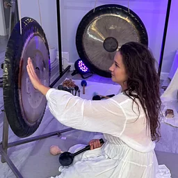 Sound Healing with Daria and Tea Ceremony with Jia