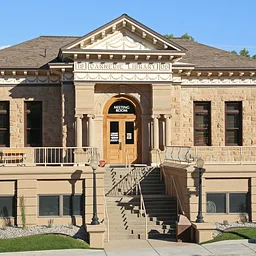 Lewistown Public Library