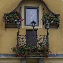 PHOTO EXHIBITION: Beyond the Cobblestones