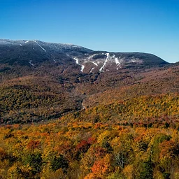 Fall Sale on 2026/2027 Season Passes, Stark Mountain Cards and Kids’ Seasonal Programs