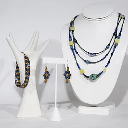 Jewelry Making: Beads & Gallery Wrap Necklace with Barb Yerace