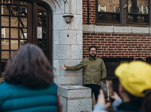 Walking Tour - Brick Architecture in the Prairie Avenue District