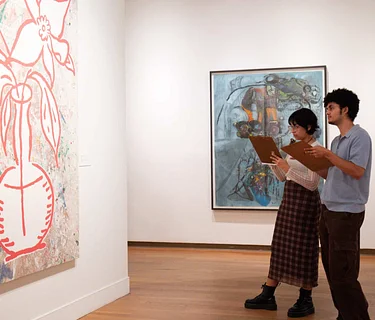 Sketching in the Galleries