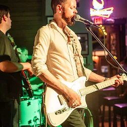 ROBBY D & THE EFG’s (no cover charge!)