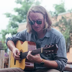 Beats & Bites Brunch: Will Grove