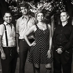 Jenavieve & The Winding Boys