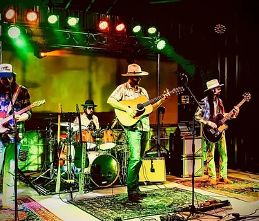 Live Music at 5506′ With Preston Benfield Band