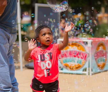 Super Fun Saturday with H-E-B: Bubble Bash