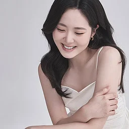 Kyungeun Katy Lee