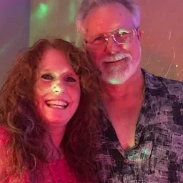 Nothin’ But Gina & a Little Bit of Steve